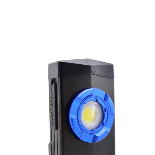Lanterna cob led recarregável 1000 lumens, preta com detalhes azuis